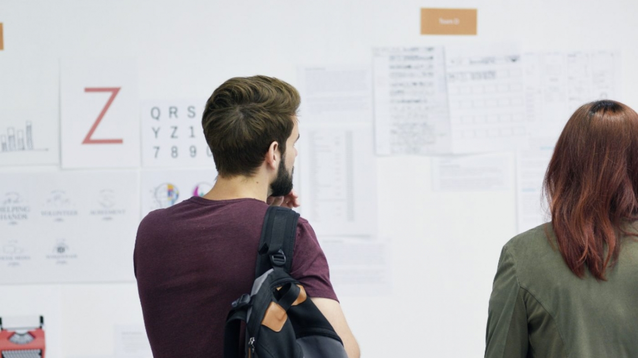 startup-business-people-and-strategy-board-PAJ3P9K